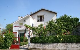 Apartments Ana